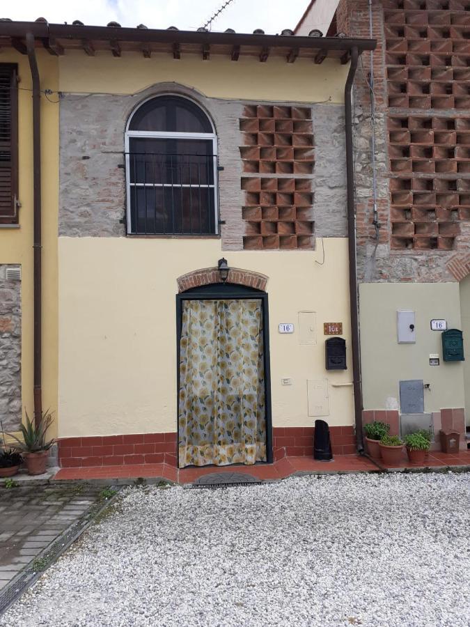 Casa Di Nonno Gio Villa Vecchiano Buitenkant foto